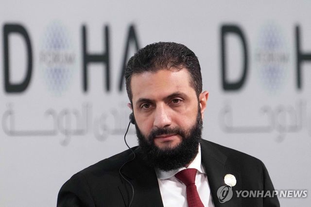 아메드 알샤라 시리아 임시대통령