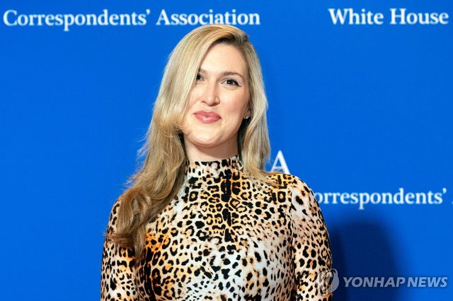 미국의 언론인 올리비아 누지 