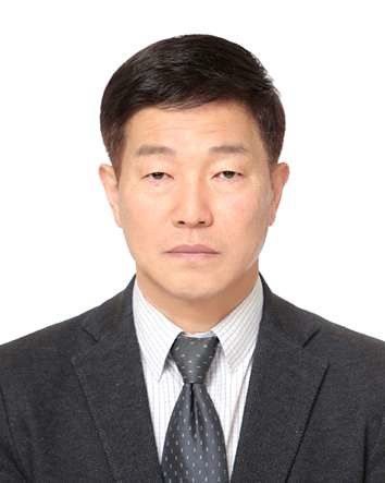 국가무형유산 악기장 보유자로 인정 예고된 김종민 씨