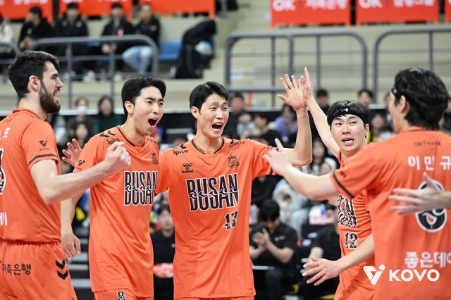 OK저축은행 선수단