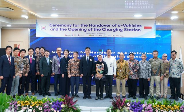 한-인니 전기차 인도 및 복합충전소 개통식