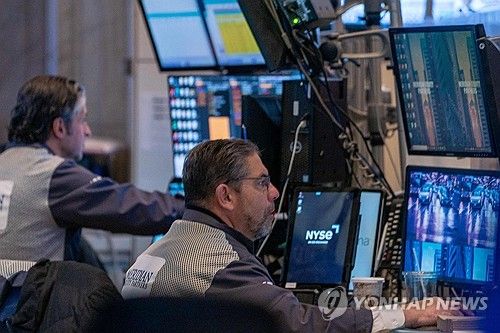 뉴욕증권거래소의 트레이더들