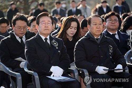 권영세 비상대책위원장과 이재명 대표