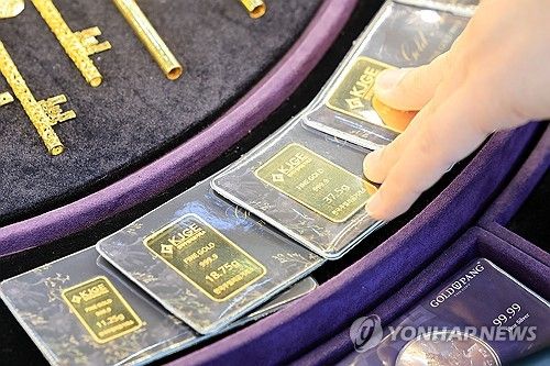 안전자산 수요 오르며 금값 고공행진 이어질 전망