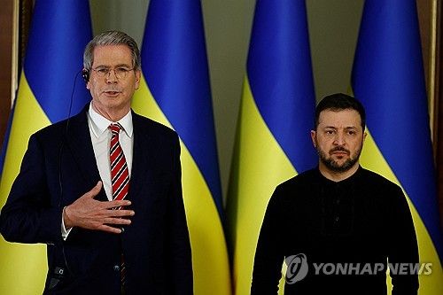 젤렌스키-베센트 공동 기자회견