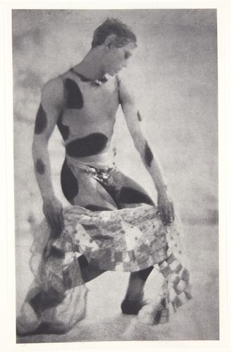 '목신의 오후' 연기 중인 니진스키