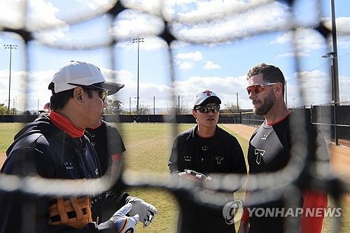 새 외국인 타자 위즈덤의 주루 훈련