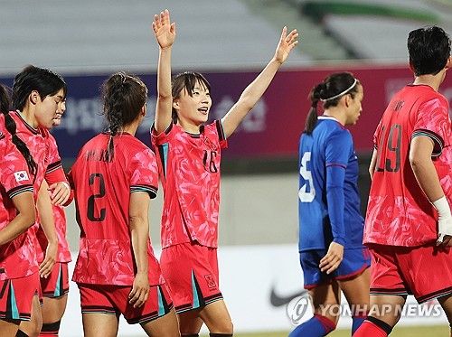 기뻐하는 장슬기