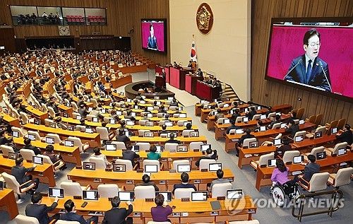 민주당 이재명 대표, 교섭단체 대표 연설