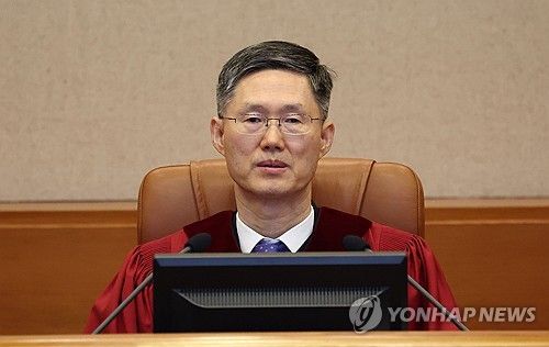 윤 대통령 8차 변론 참석한 문형배 헌재소장 권한대행