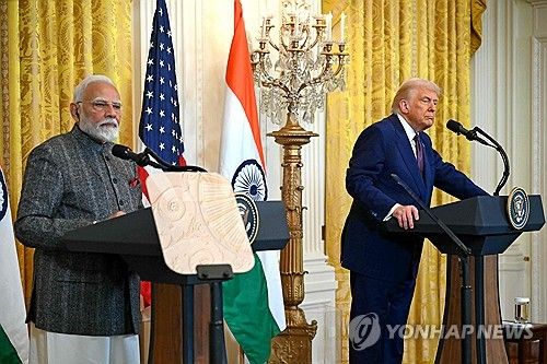 트럼프 미국 대통령(오른쪽)과 모디 인도 총리