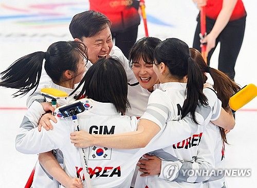 팀 '5G', 중국 꺾고 금메달