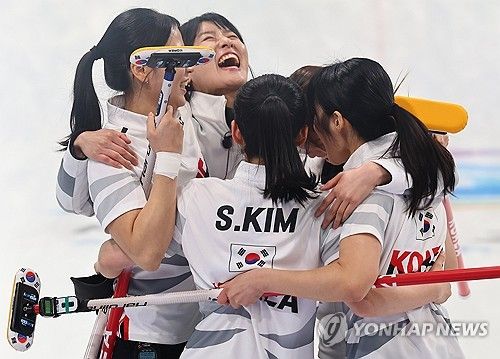한국 여자컬링팀 '5G', 중국 꺾고 금메달