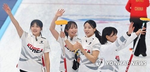 여자 컬링, 중국 꺾고 금메달