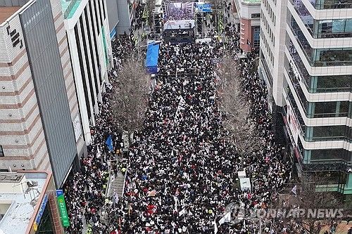 개신교 단체, 광주 금남로에서 탄핵 반대 기도회