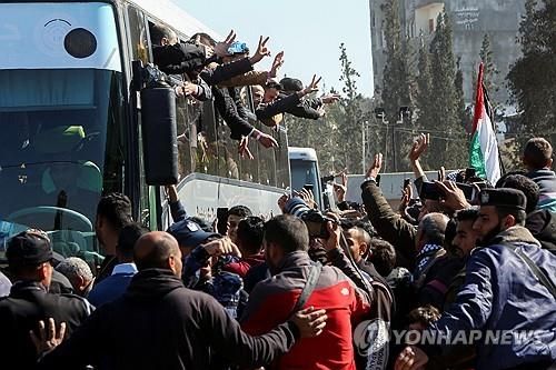 6차 인질-수감자 교환으로 이스라엘이 석방한 팔레스타인 수감자들