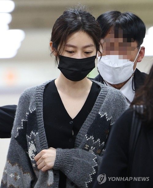 음주운전 김새론, 첫 공판 출석