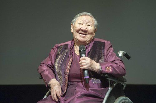 재독시민사회단체 "길원옥 할머니 갈비뼈 통증 호소 없었다"