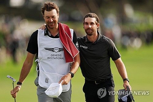 패트릭 로저스(오른쪽)