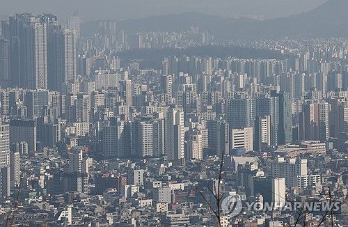 서울 시내 아파트 단지와 빌라 모습