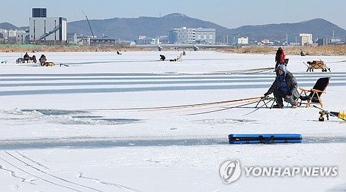 강추위가 반가운 얼음낚시