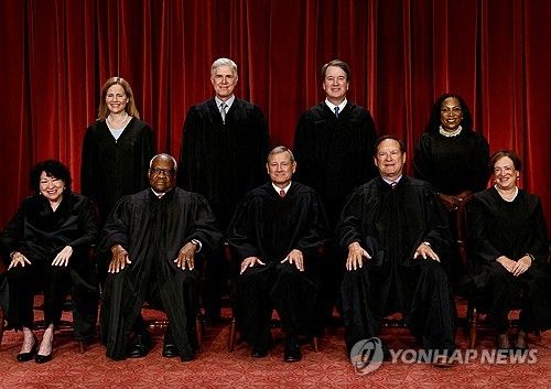 미국 연방대법관 9명. [로이터=연합뉴스 자료사진]
