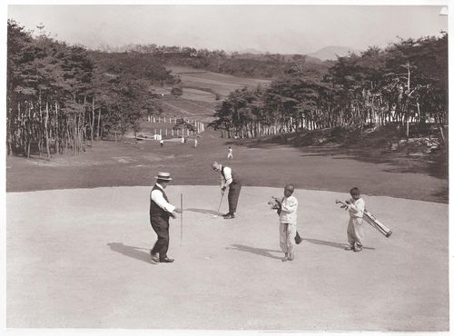 1921년 개설된 효창원 골프장. 국내 최초의 골프장이다. [서울역사아카이브 제공. 재판매 및 DB 금지]