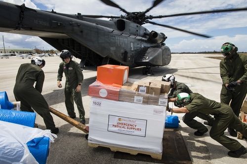 다이렉트 릴리프 구호 활동 모습