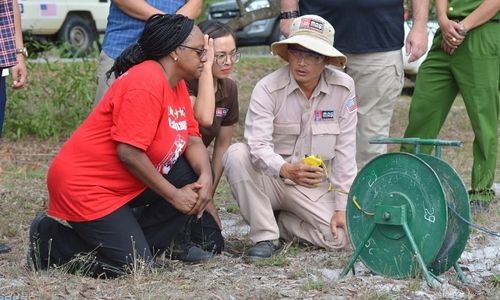 베트남전 불발탄 제거 작업