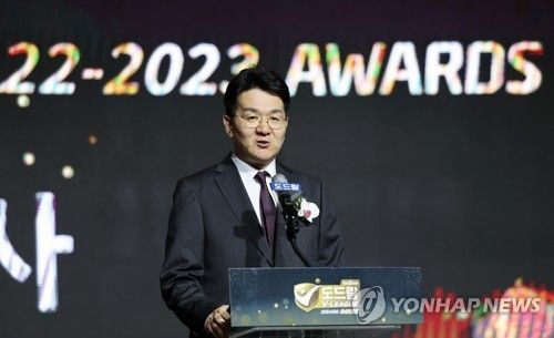 환영사 하는 조원태 총재