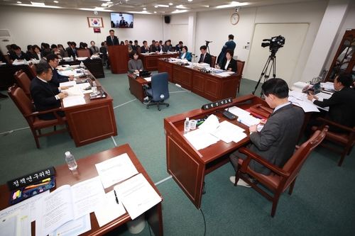 19일 제주도의회 제435회 임시회 행정자치위원회 회의 