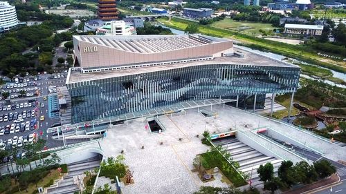 경주 화백컨센변센터