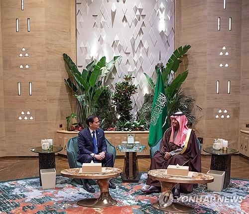 루비오 미국 국무부 장관과 무함마드 빈살만 사우디아라비아 왕세자