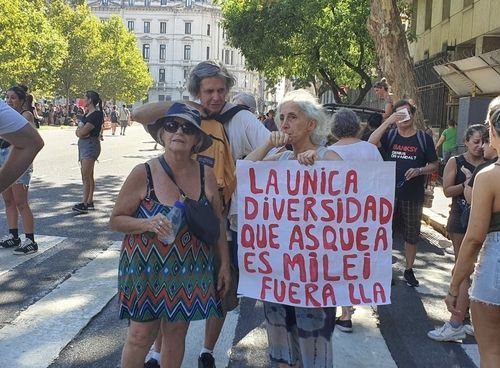 "약자에게 끔찍한 정부"…아르헨티나서 대규모 반정부 시위