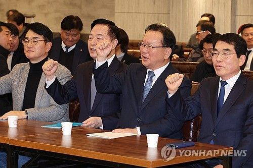 '국민 대통합' 외치는 비명계