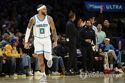 샬럿의 마일스 브리지스