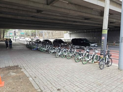 어번캔버스 조성 전 우면교 하부 모습