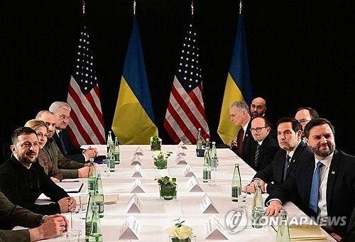 볼로디미르 젤렌스키 우크라이나 대통령과 JD 밴스 미국 부통령의 회담