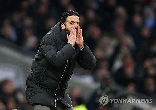 아모링 맨유 감독 '얘들아! 이러다 또 지겠어!'