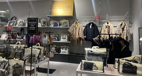 엔씨픽스 천호점 매장 내부 [이랜드리테일 제공. 재판매 및 DB 금지]