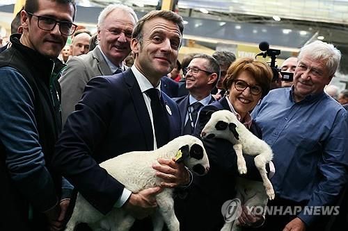 농업박람회장 찾은 마크롱 