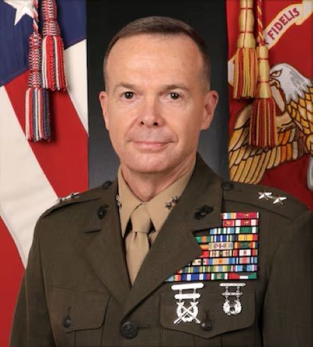 제이 M. 바저론 소장