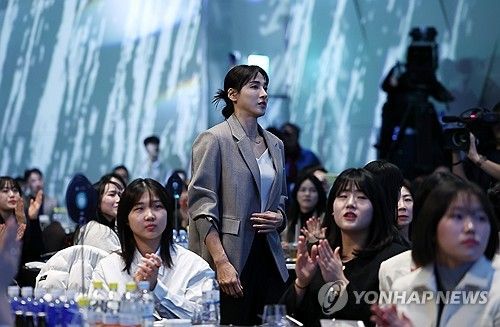 정규리그 득점상, 리바운드상, 블록상, 스틸상 ‘김단비’