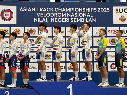 한국 사이클, 아시아트랙선수권대회 남자 단체추발 금메달