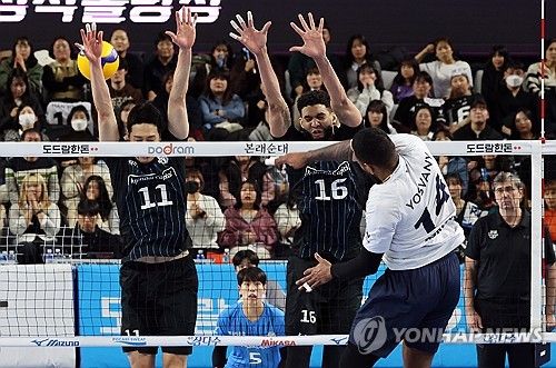 매서운 대한항공의 공격