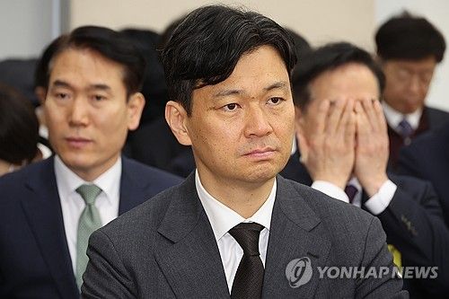행안위 전체회의 출석한 박현수 서울경찰청장 직무대리