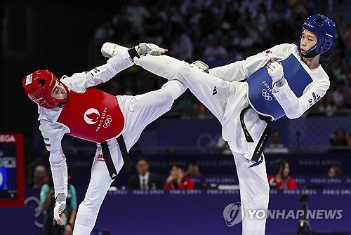 김유진 금메달 발차기