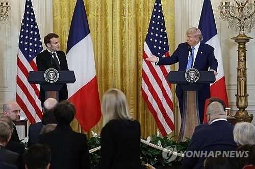 마크롱 프랑스 대통령과 트럼프 미국 대통령