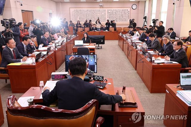 법사위 개의...명태균 특검법·상법 개정안 심사