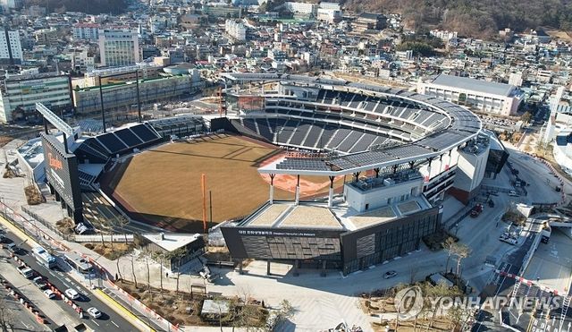 준공 앞둔 대전 한화생명볼파크